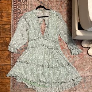 Light green backless, deep V long sleeve dress